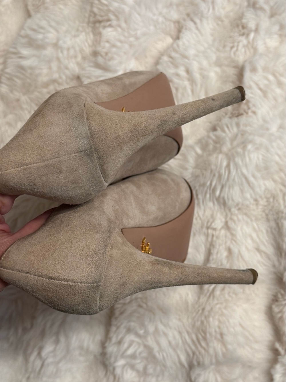 Authentic Prada Milano Suede Pumps Women’s EU 40.5 US 10 Beige Round Toe Heels - Picture 7 of 7
